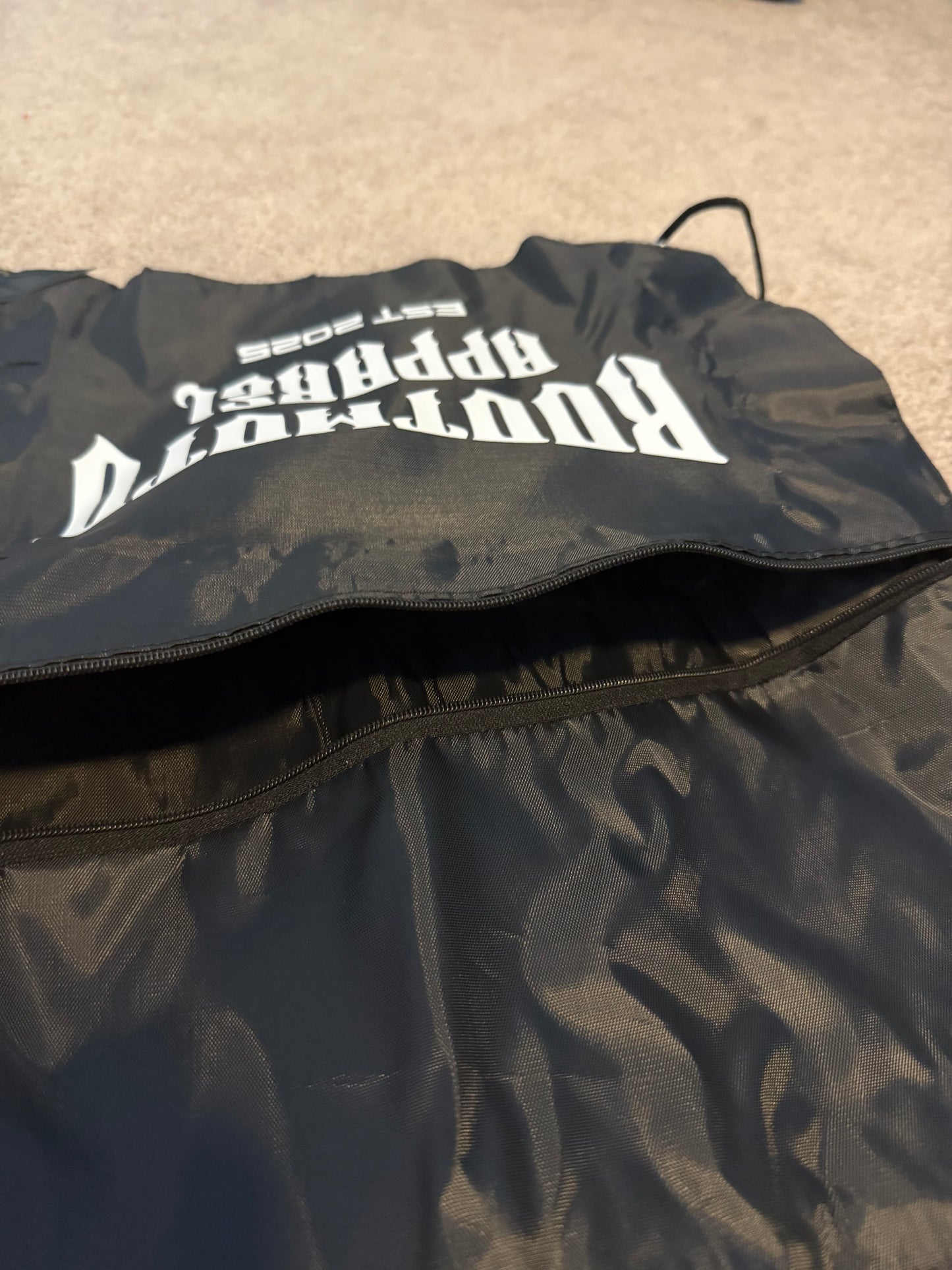 RootMoto Jaw-string Bag (zipper pocket/ keychain zipper)