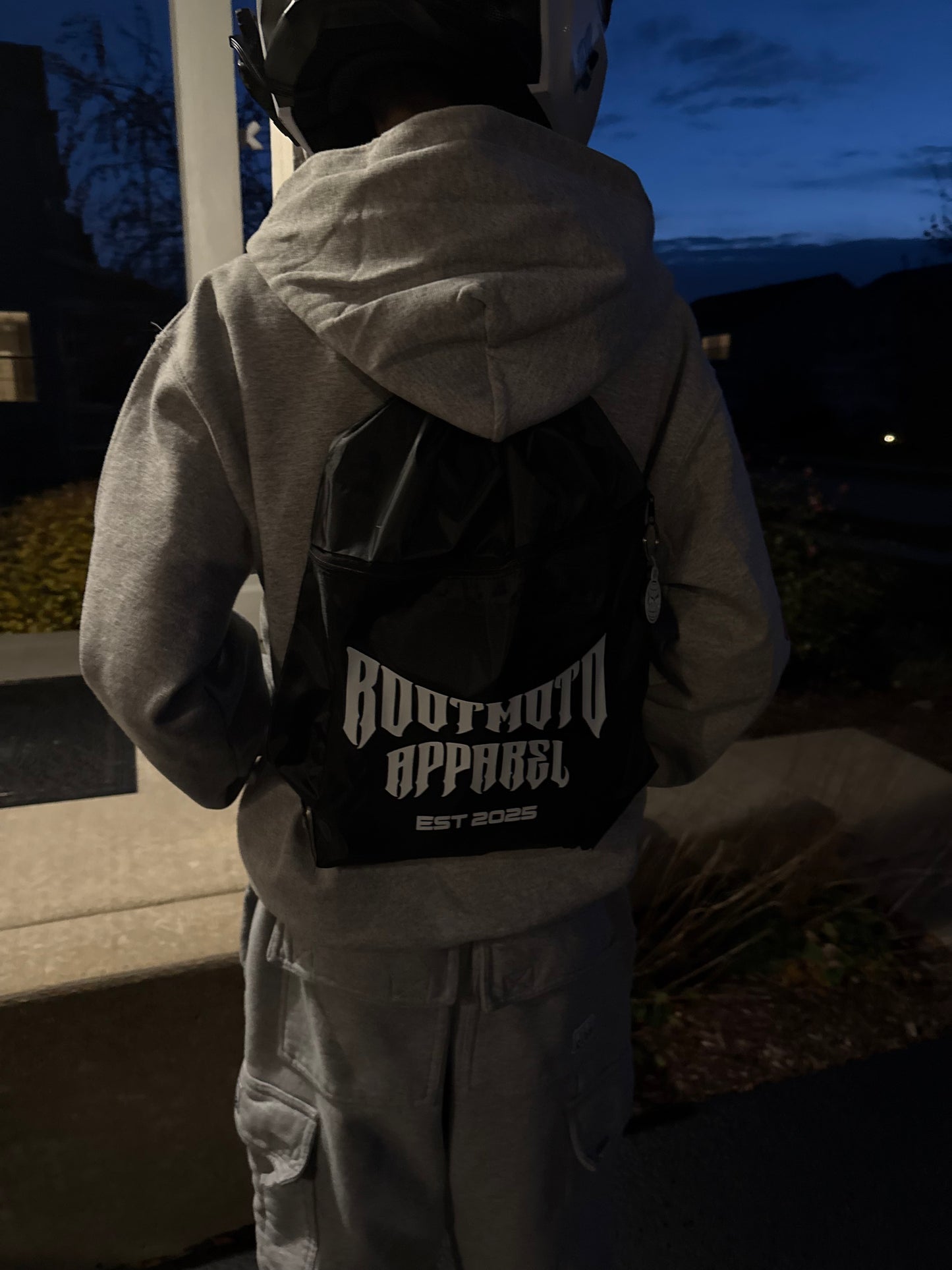 RootMoto Jaw-string Bag (zipper pocket/ keychain zipper)